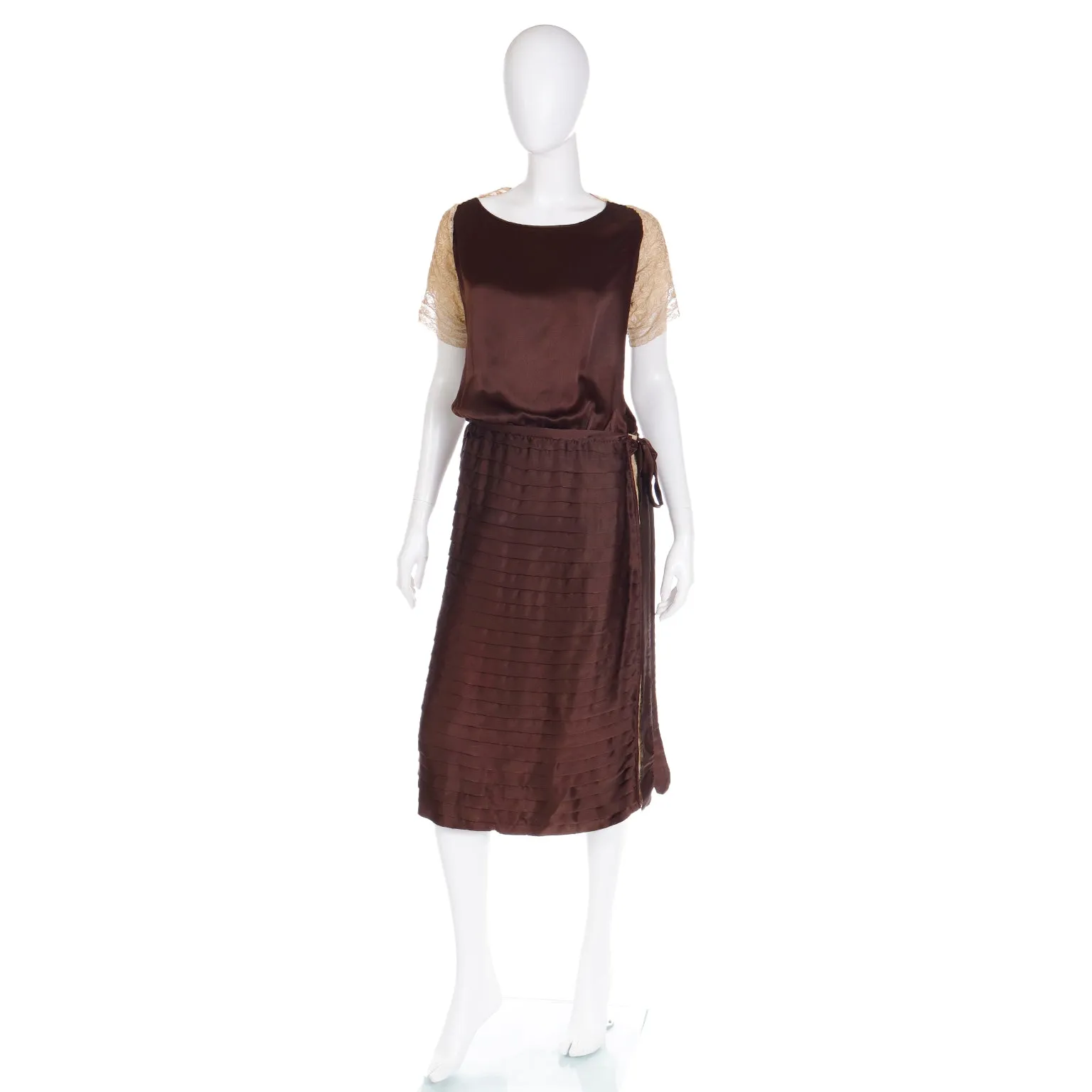 1920s Vintage Brown Pleated Silk Dress with Lace Sleeves