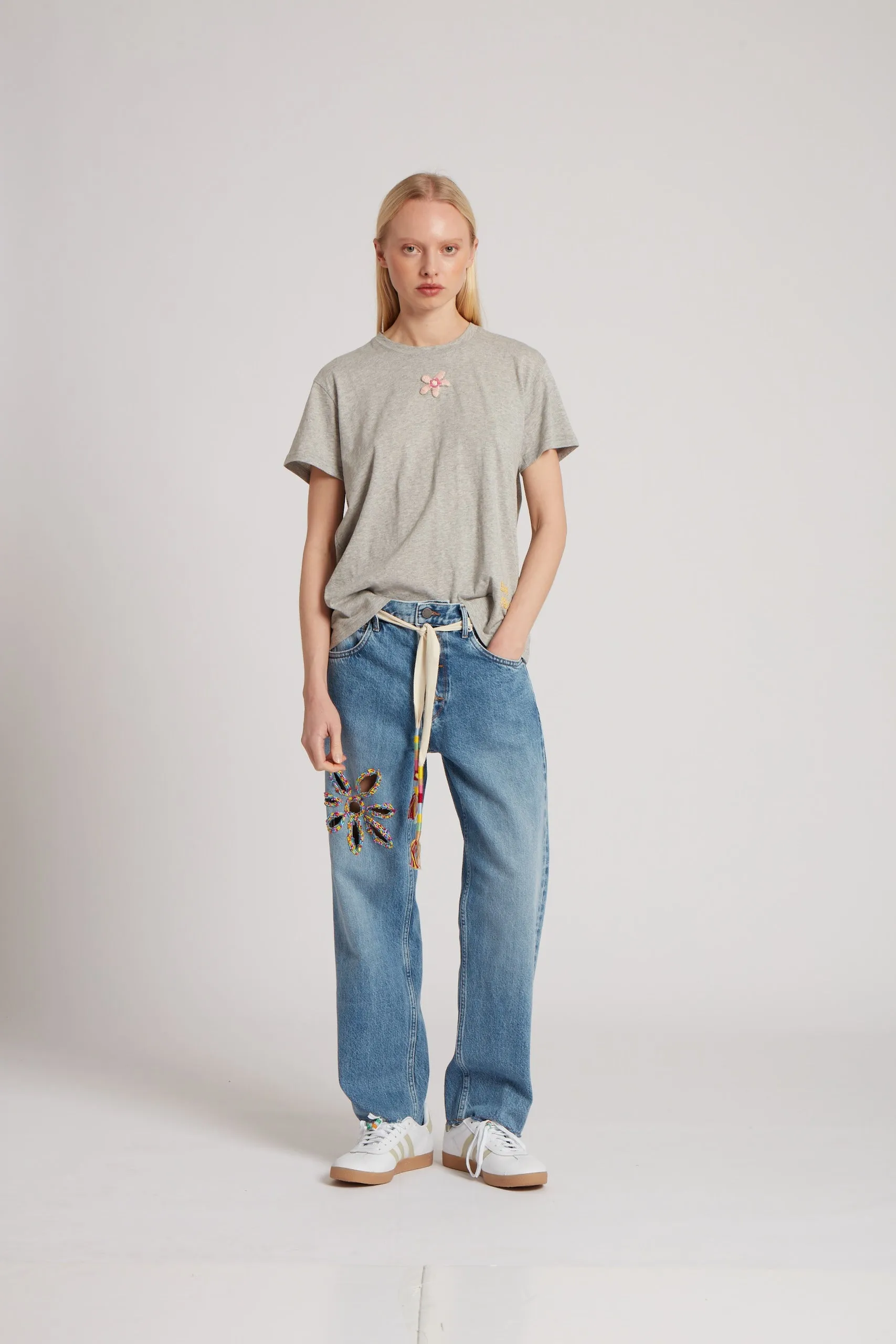 Cut-Out Flower Jeans