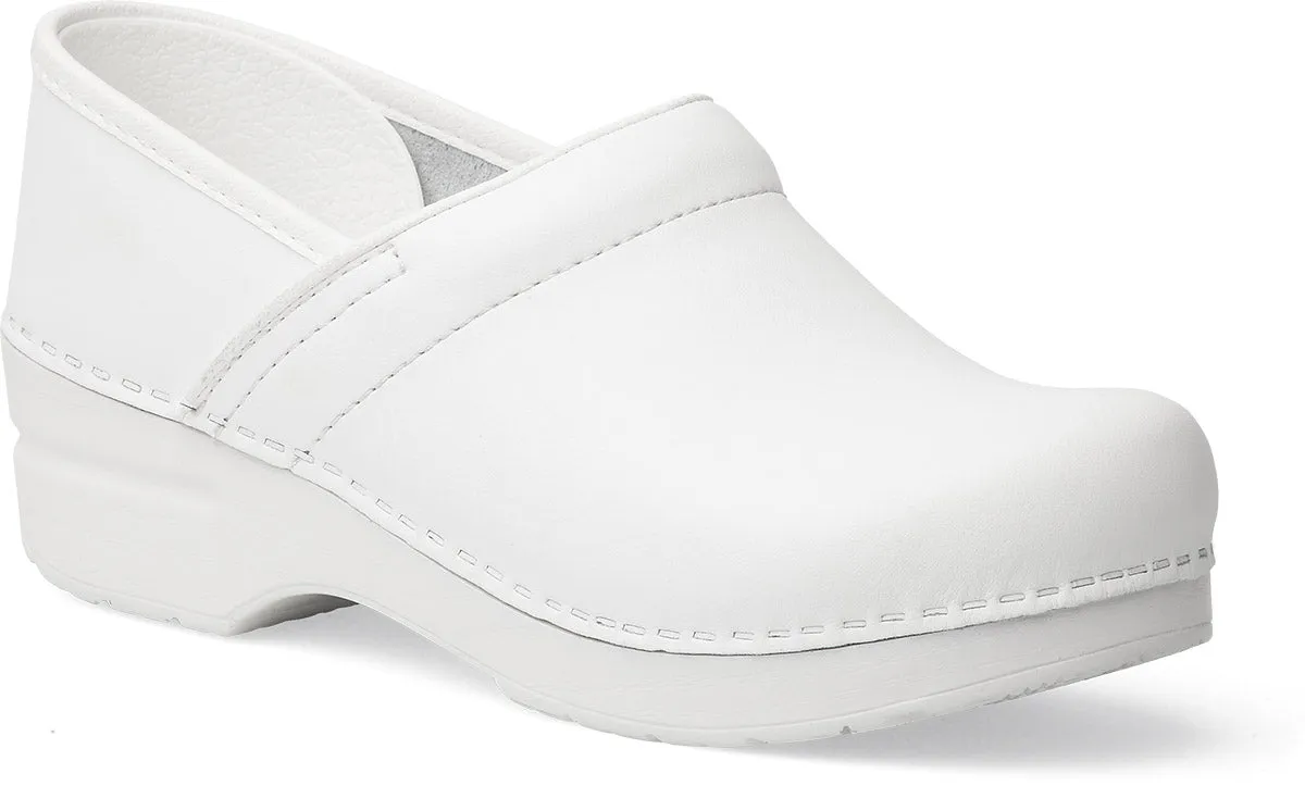 DANSKO MEN'S PROFESSIONAL CLOSED BACK CLOG #9570