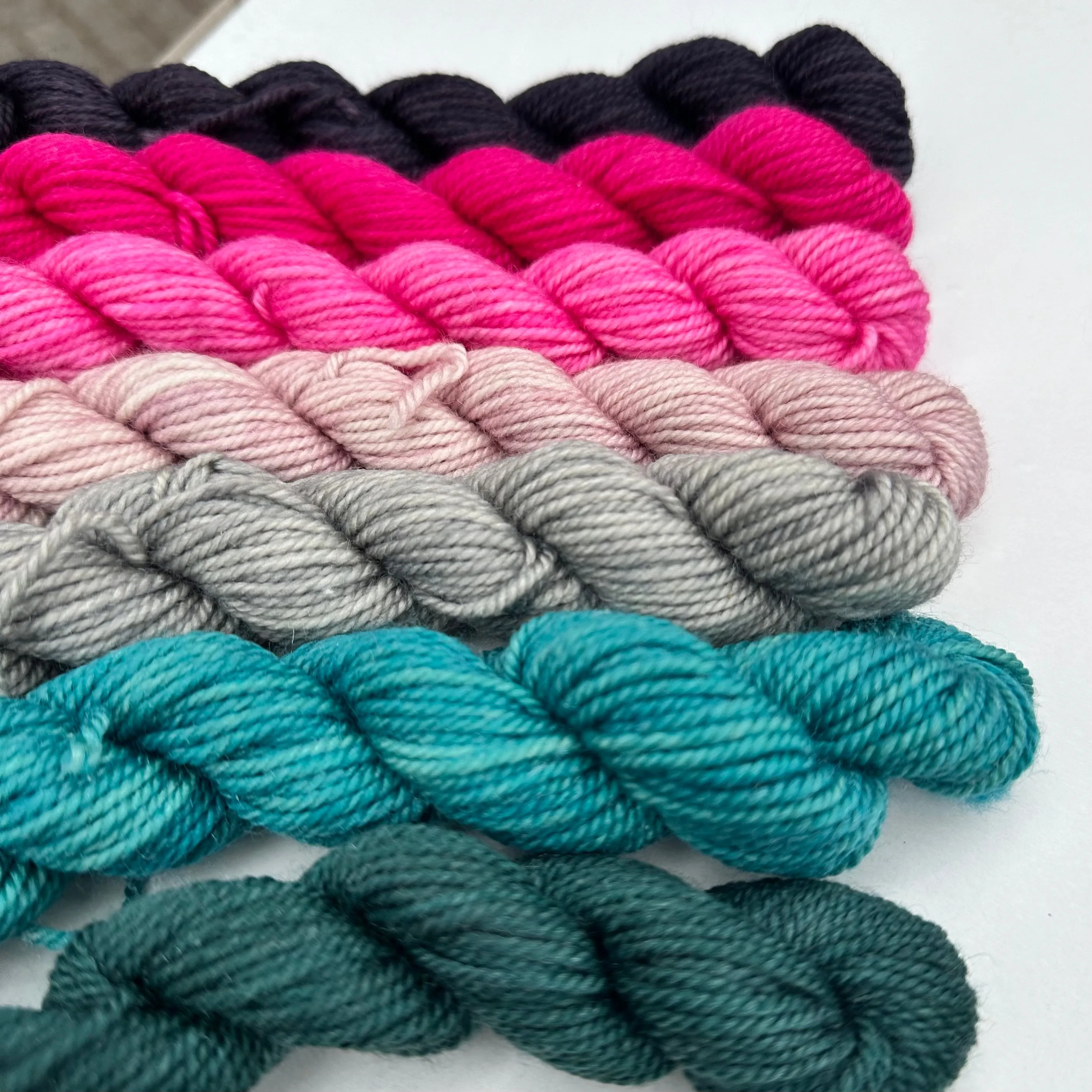 Leizu DK Mini Skein Bundles