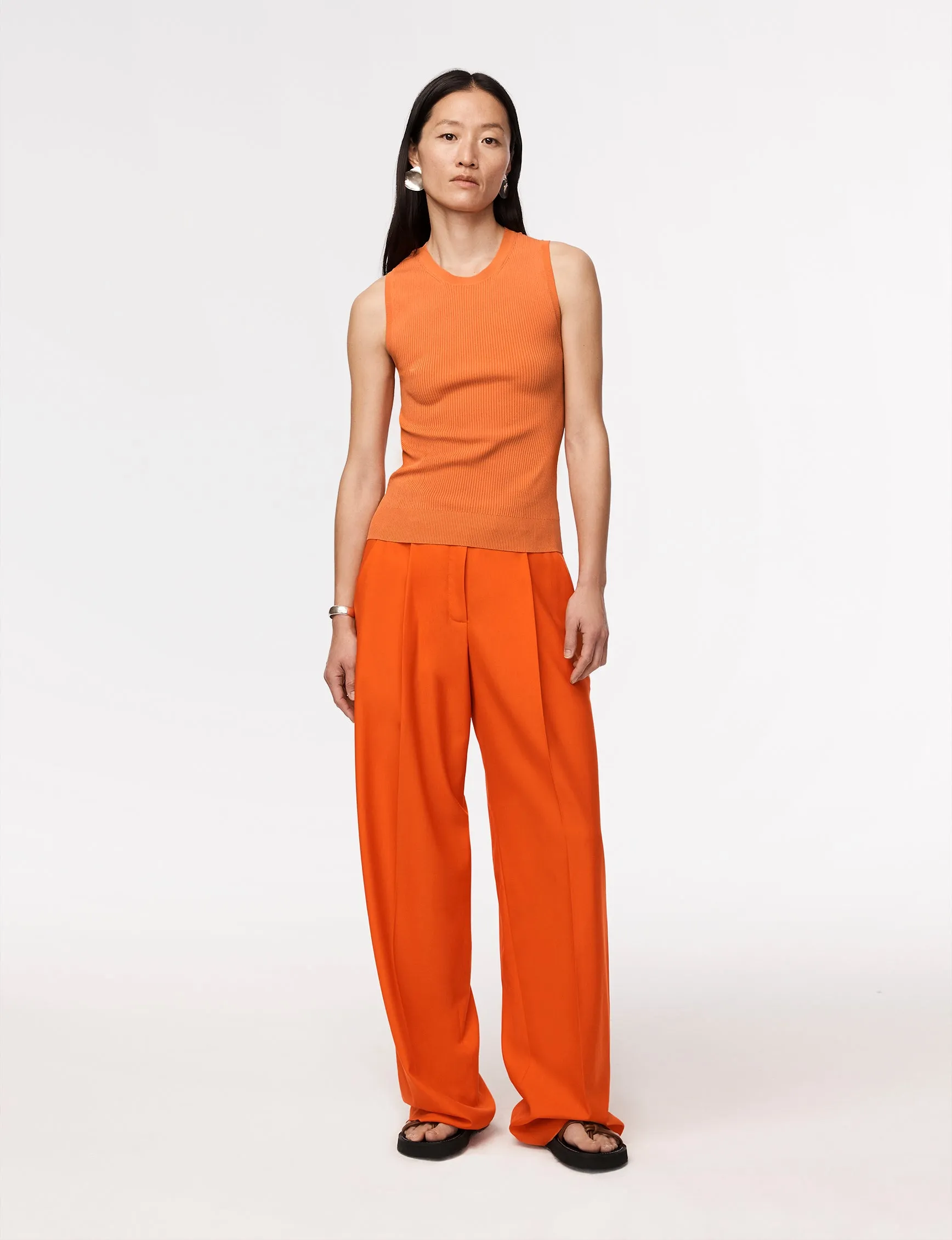 Relaxed Wide Leg Pant