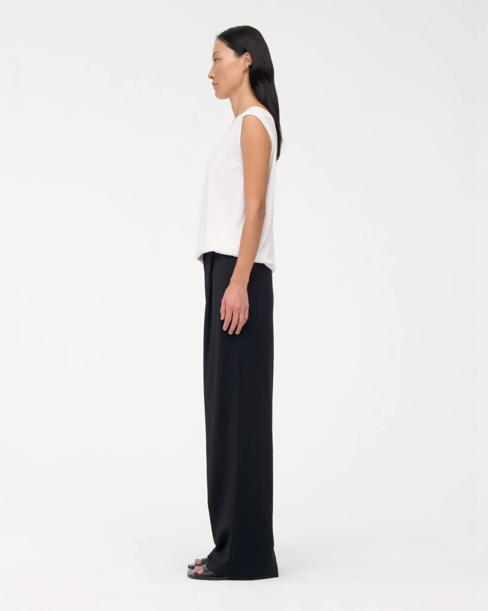 Relaxed Wide Leg Pant