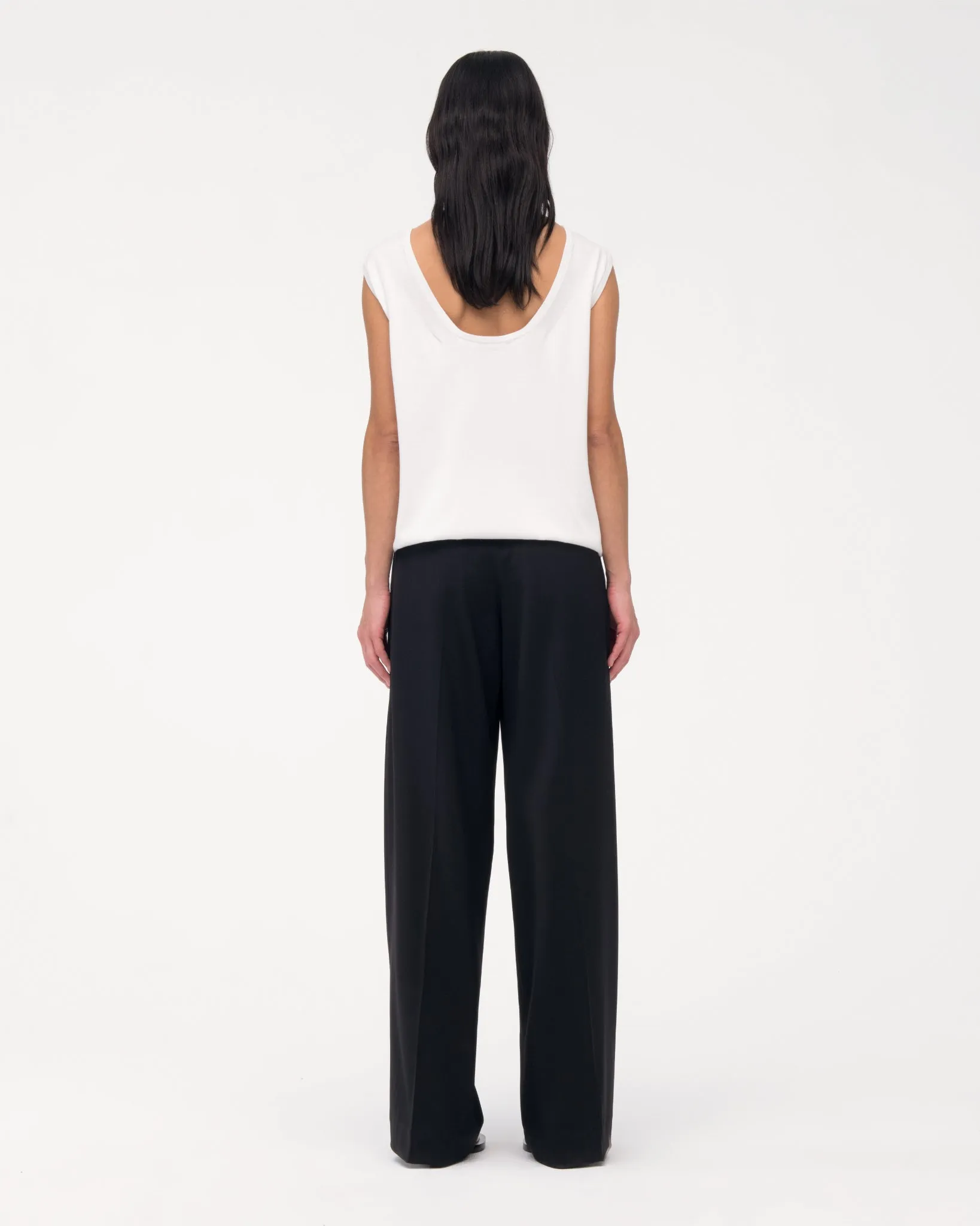 Relaxed Wide Leg Pant