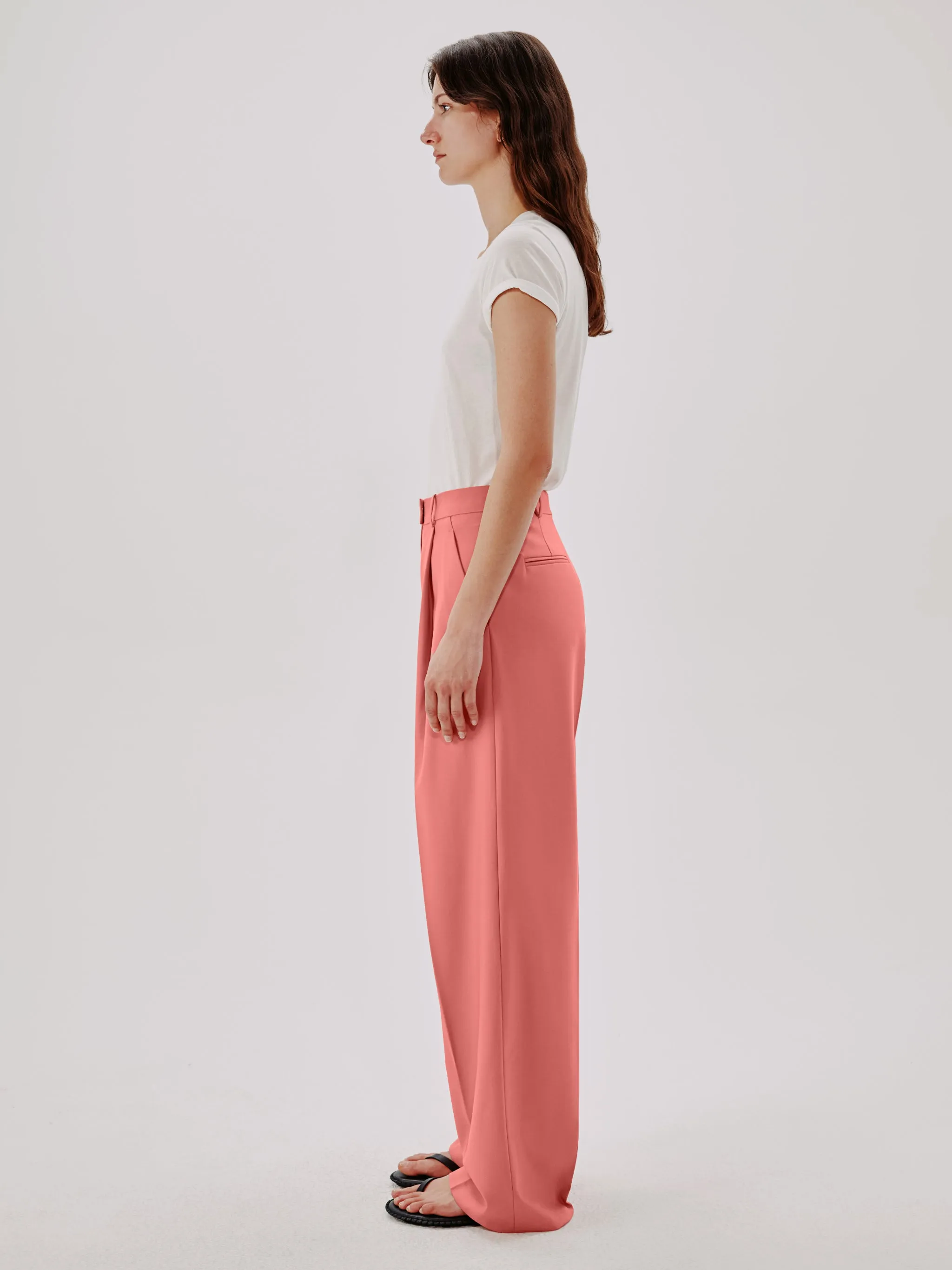 Relaxed Wide Leg Pant