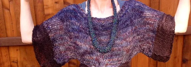 Topic, a knitted shrug pattern